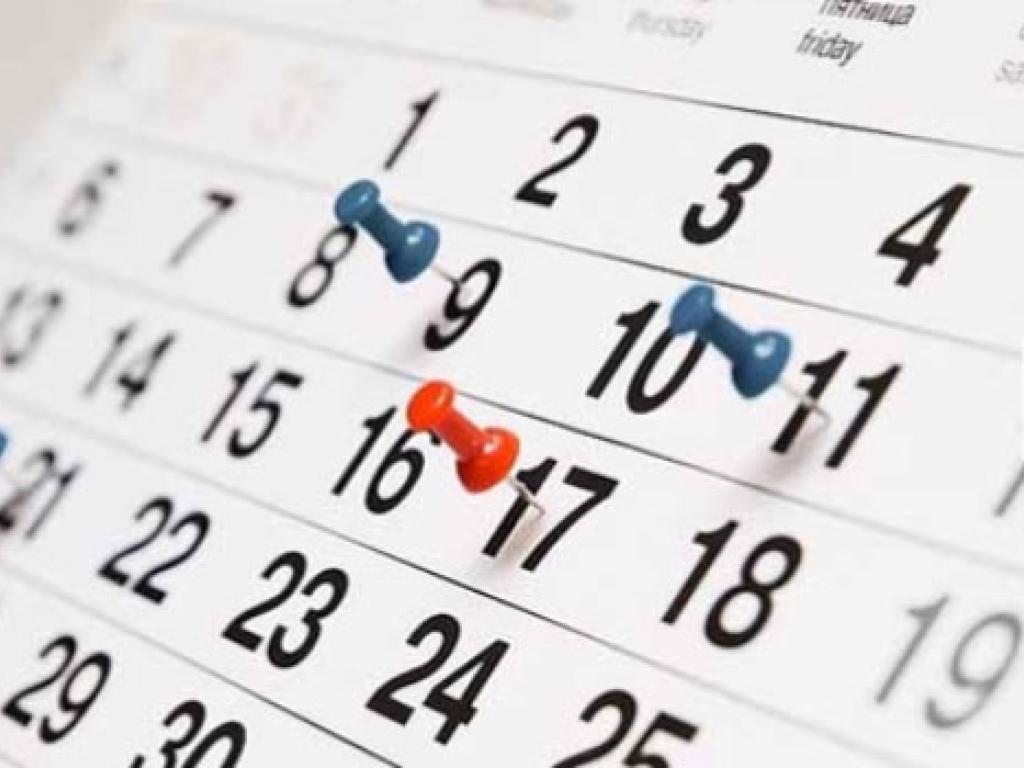 A weekly calendar with event tickets marked across different days